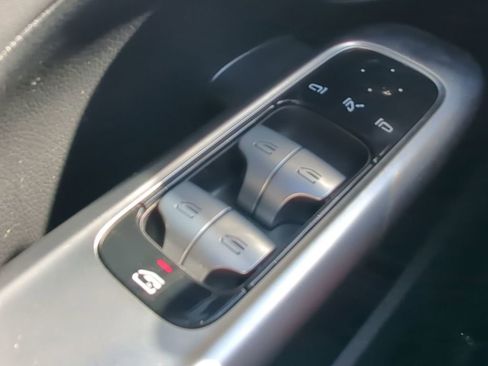 New 2025 Mercedes-Benz C 43 AMG C 43 AMG image 10