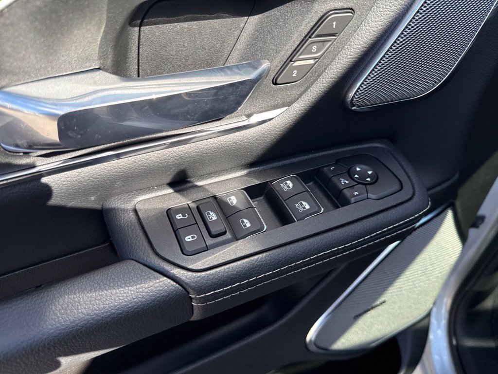 New 2027 RAM 1500 Laramie w/ Night Edition AWD/4WD image 19