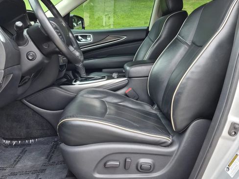 Used 2019 INFINITI QX60 Luxe w/ Essential Package FWD image 15