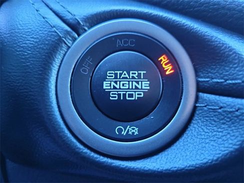 Used 2021 Dodge Durango SXT image 12