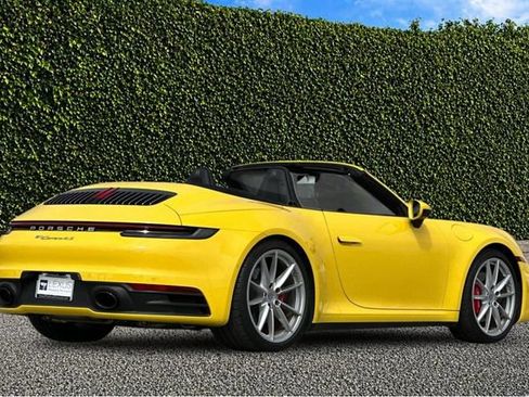 Used 2023 Porsche 911 Carrera 4S AWD/4WD image 4