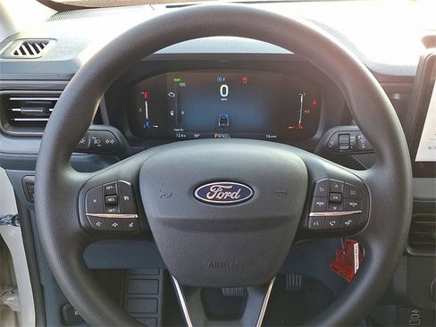 New 2025 Ford Maverick XL image 15