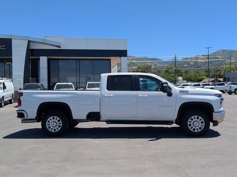 Certified 2023 Chevrolet Silverado 3500 LT w/ Convenience Package AWD/4WD image 7