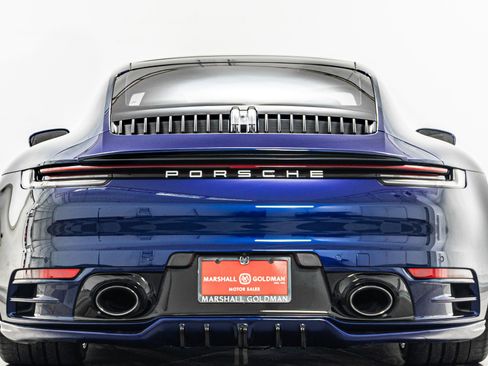 Used 2022 Porsche 911 Carrera RWD image 8