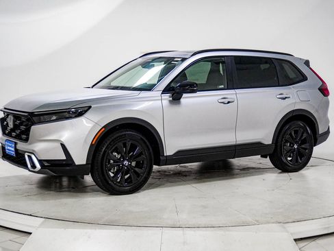 Used 2026 Honda CR-V Sport Touring image 4