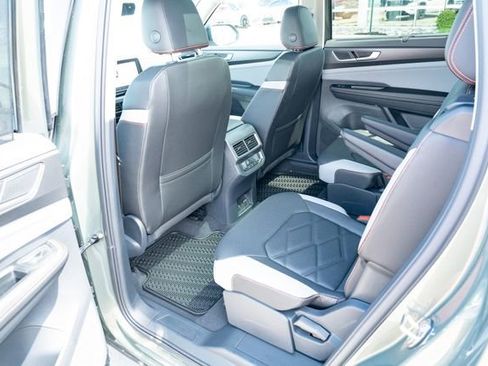 New 2026 Volkswagen Atlas Peak Edition AWD/4WD image 30