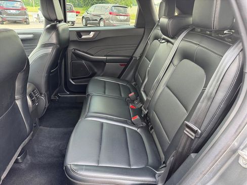 Used 2025 Ford Escape Platinum AWD/4WD image 10