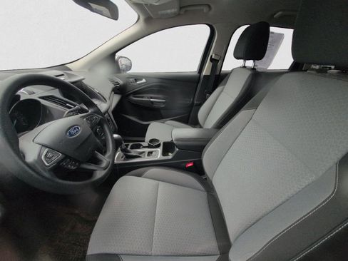 Used 2017 Ford Escape SE w/ Equipment Group 201A AWD/4WD image 7