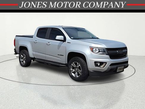 Used 2019 Chevrolet Colorado Z71 RWD image 1