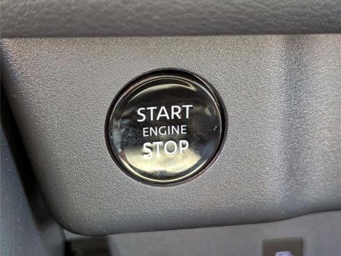 Used 2024 Nissan Rogue SL w/ SL Premium Package AWD/4WD image 28