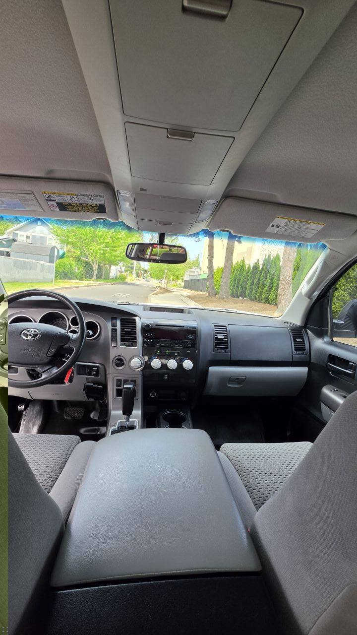 Used 2012 Toyota Tundra 4x4 CrewMax w/ TRD Off-Road Pkg image 11