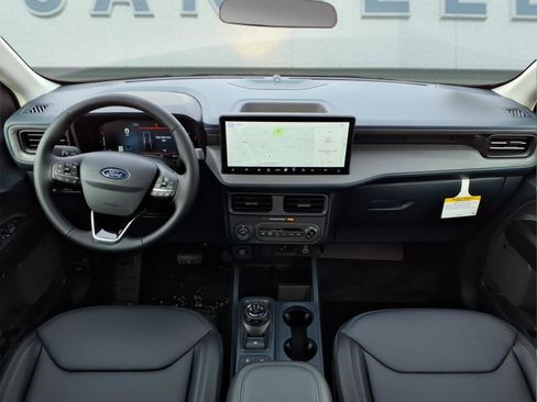 New 2026 Ford Maverick Lariat w/ Black Appearance Package image 7