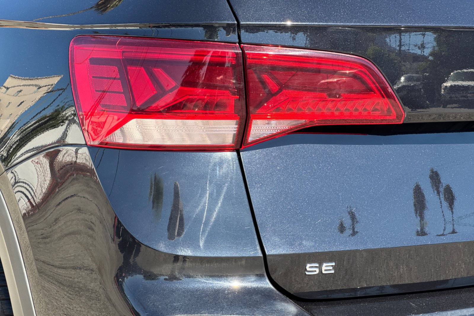 Used 2024 Volkswagen Taos SE FWD image 8