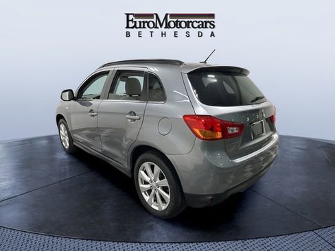 Used 2015 Mitsubishi Outlander Sport SE AWD/4WD image 3