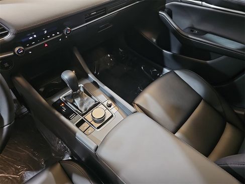 New 2026 MAZDA MAZDA3 2.5 S Sedan w/ Preferred Pkg image 26