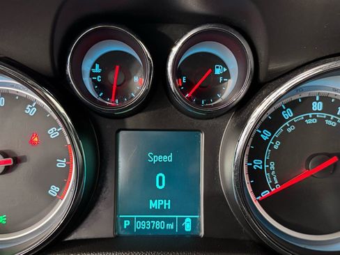 Used 2015 Buick Encore Convenience AWD/4WD image 14