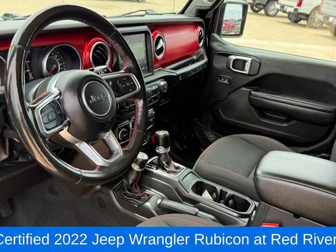 Used 2022 Jeep Wrangler Unlimited Rubicon w/ Cold Weather Group AWD/4WD image 11