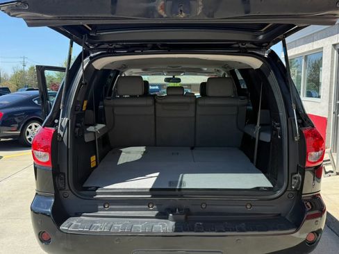 Used 2013 Toyota Sequoia Limited AWD/4WD image 20