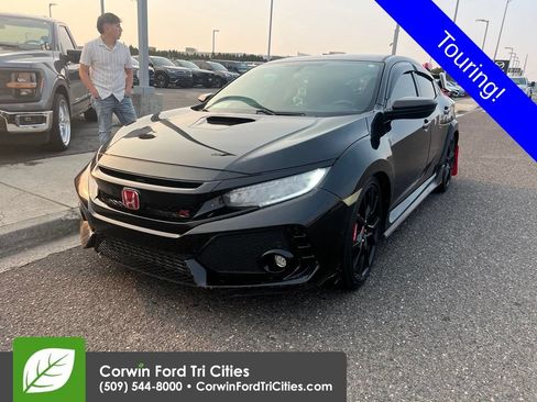 Used 2018 Honda Civic Type R image 2