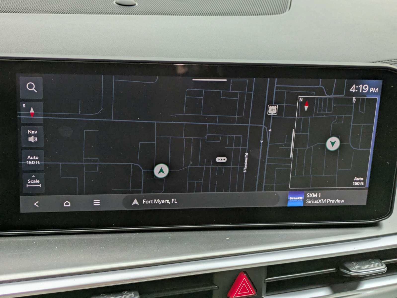 Certified 2025 Kia Sorento EX w/ EX Panoramic Sunroof Package FWD image 25