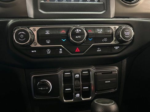 Certified 2023 Jeep Wrangler Sport S image 25