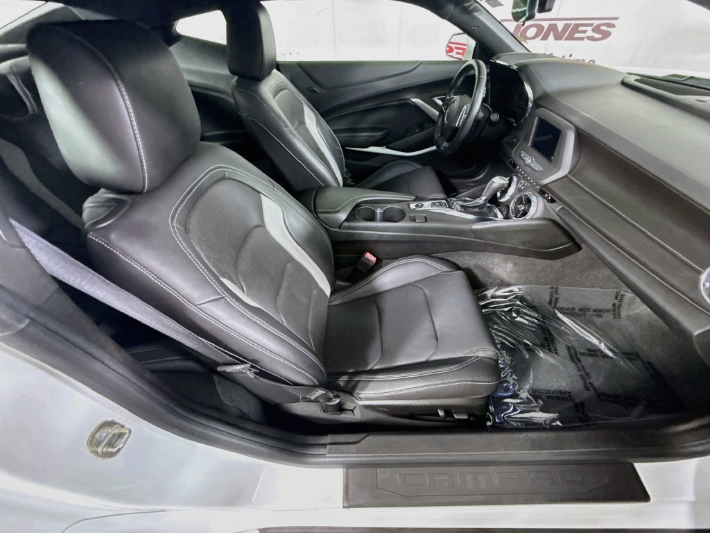 Used 2019 Chevrolet Camaro LT RWD image 27