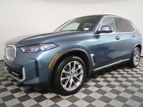 Used 2026 BMW X5 xDrive40i AWD/4WD image 7