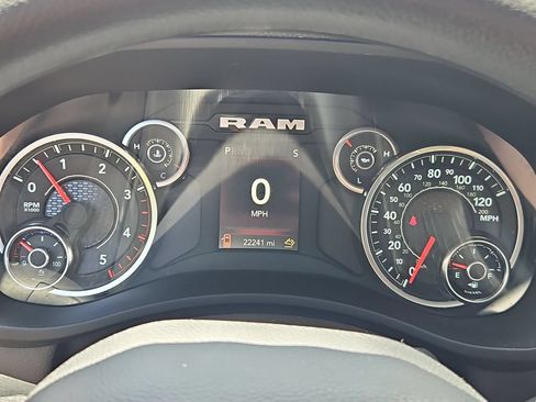 Certified 2024 RAM 2500 Tradesman w/ Chrome Appearance Group AWD/4WD image 21