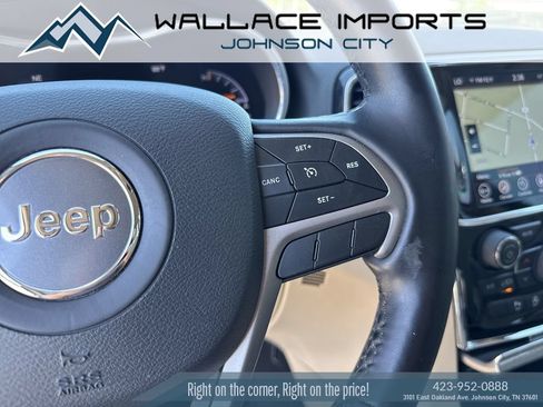 Used 2021 Jeep Grand Cherokee Limited AWD/4WD image 32
