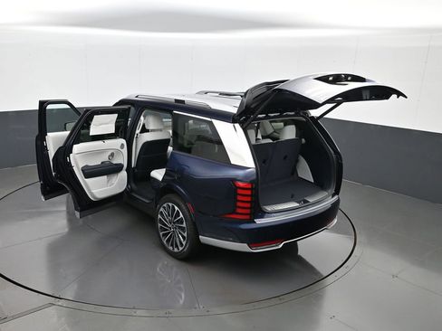 Certified 2026 Hyundai Palisade Calligraphy AWD/4WD image 30