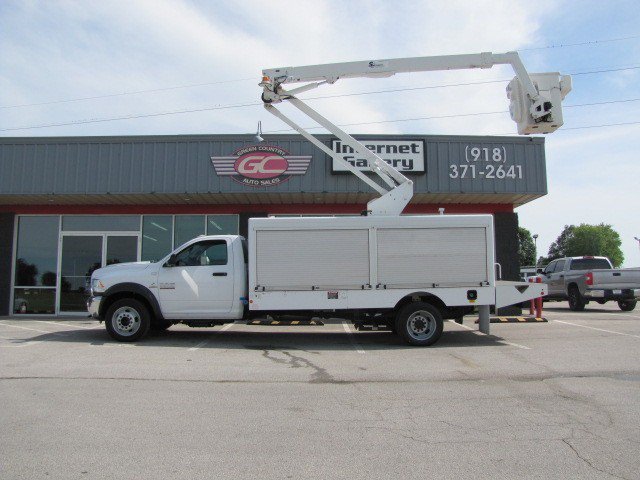 Used 2016 RAM 5500 Tradesman w/ Ambulance Prep Group RWD image 25
