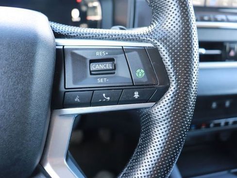 Used 2024 Mitsubishi Outlander 4WD Plug-In Hybrid image 24