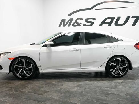 Used 2020 Honda Civic Sport image 3