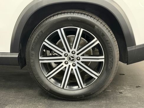 Certified 2025 Mercedes-Benz GLE 350 image 17