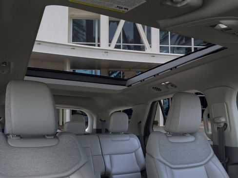 New 2026 Ford Explorer Active w/ Active Comfort Package image 22