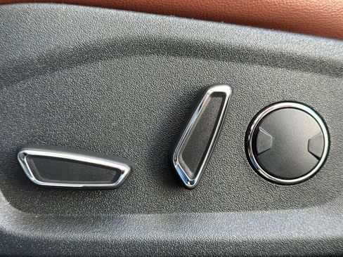 Used 2017 Ford Edge Titanium w/ Equipment Group 301A image 20