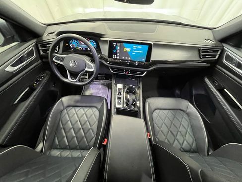 Certified 2025 Volkswagen Atlas Cross Sport SEL Premium R-Line image 14