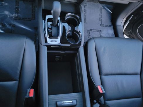 Used 2017 Honda Ridgeline RTL-E image 34