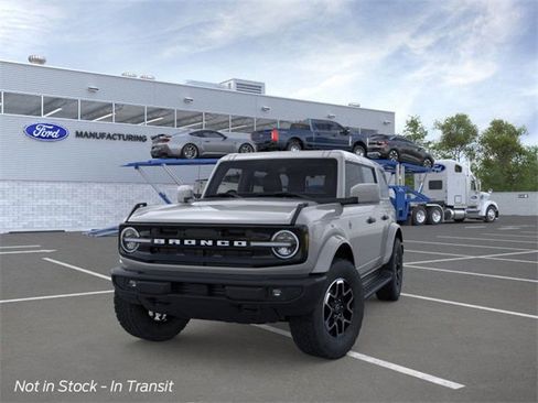 New 2026 Ford Bronco Outer Banks image 2