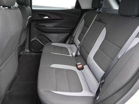 New 2026 Chevrolet TrailBlazer LT w/ Convenience Package FWD image 21