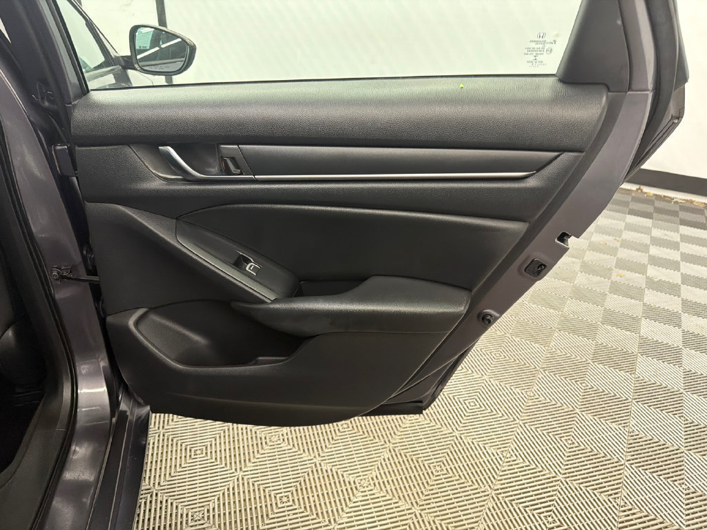 Used 2019 Honda Accord Sport image 17