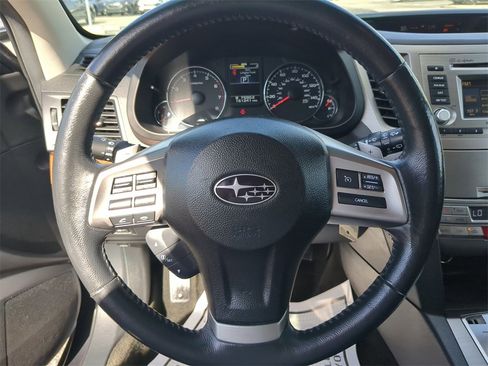 Used 2014 Subaru Outback 2.5i Limited image 28
