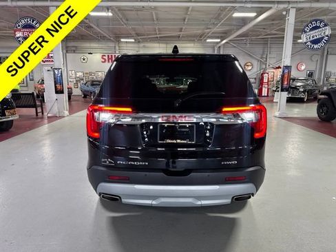 Used 2023 GMC Acadia SLE AWD/4WD image 4