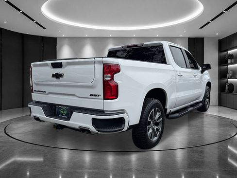 Used 2024 Chevrolet Silverado 1500 RST AWD/4WD image 5