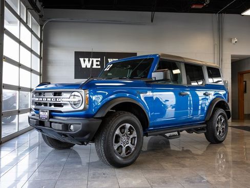 Used 2022 Ford Bronco Big Bend image 2