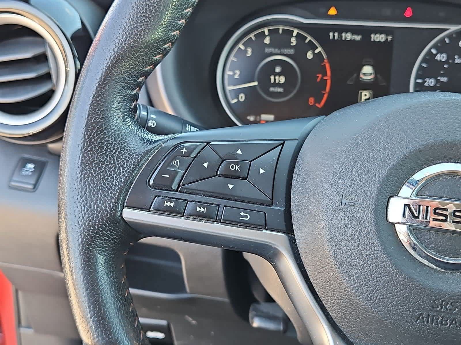 Used 2019 Nissan Kicks SR w/ SR Premium Package FWD image 22