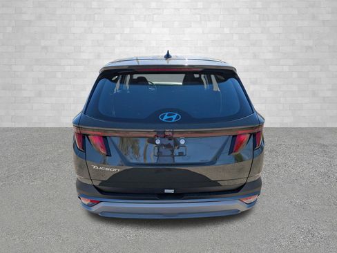 Certified 2026 Hyundai Tucson SE FWD image 3
