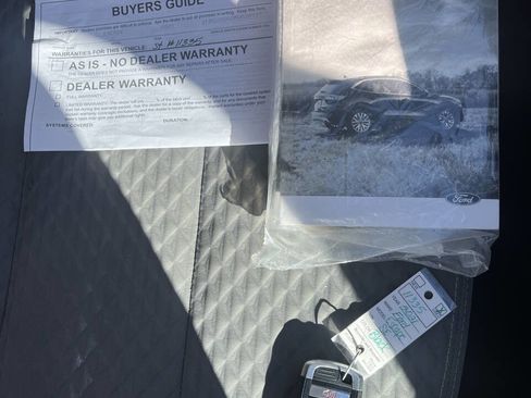 Used 2021 Ford Escape SE w/ Convenience Package image 27