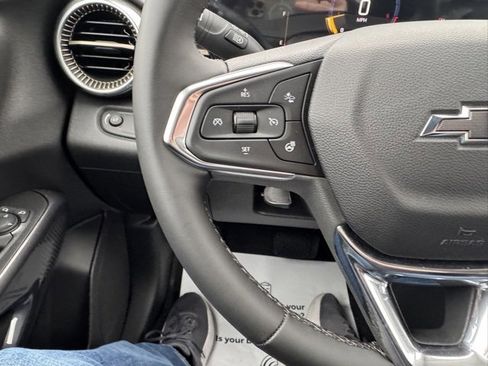 Used 2025 Chevrolet Trax ACTIV w/ Driver Confidence Package image 23