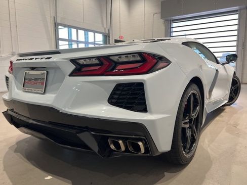Used 2024 Chevrolet Corvette Stingray Premium Cpe w/ Battery Protection Package image 7